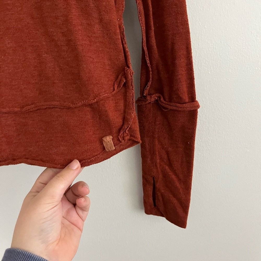 Free People Rust Red Long Sleeve Lettuce Trim Top - Picture 5 of 7